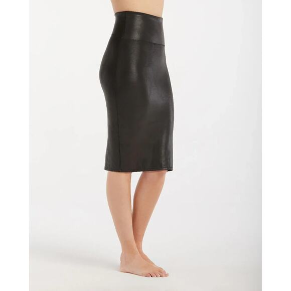 Spanx Midi Faux Leather Skirt Black Grunge Whimsigoth Shaping Woman’s M NWT - Picture 1 of 8
